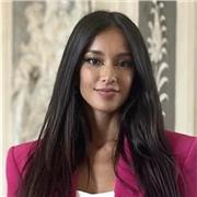 Laureata in archeologia con votazione 110 su 110 e lode impartisce ripetizioni online e in presenza